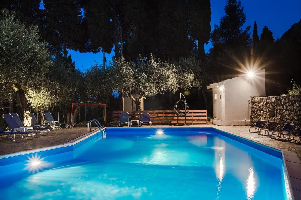 Olive Grove Poolside Apartments 贝尼蔡斯 外观 照片