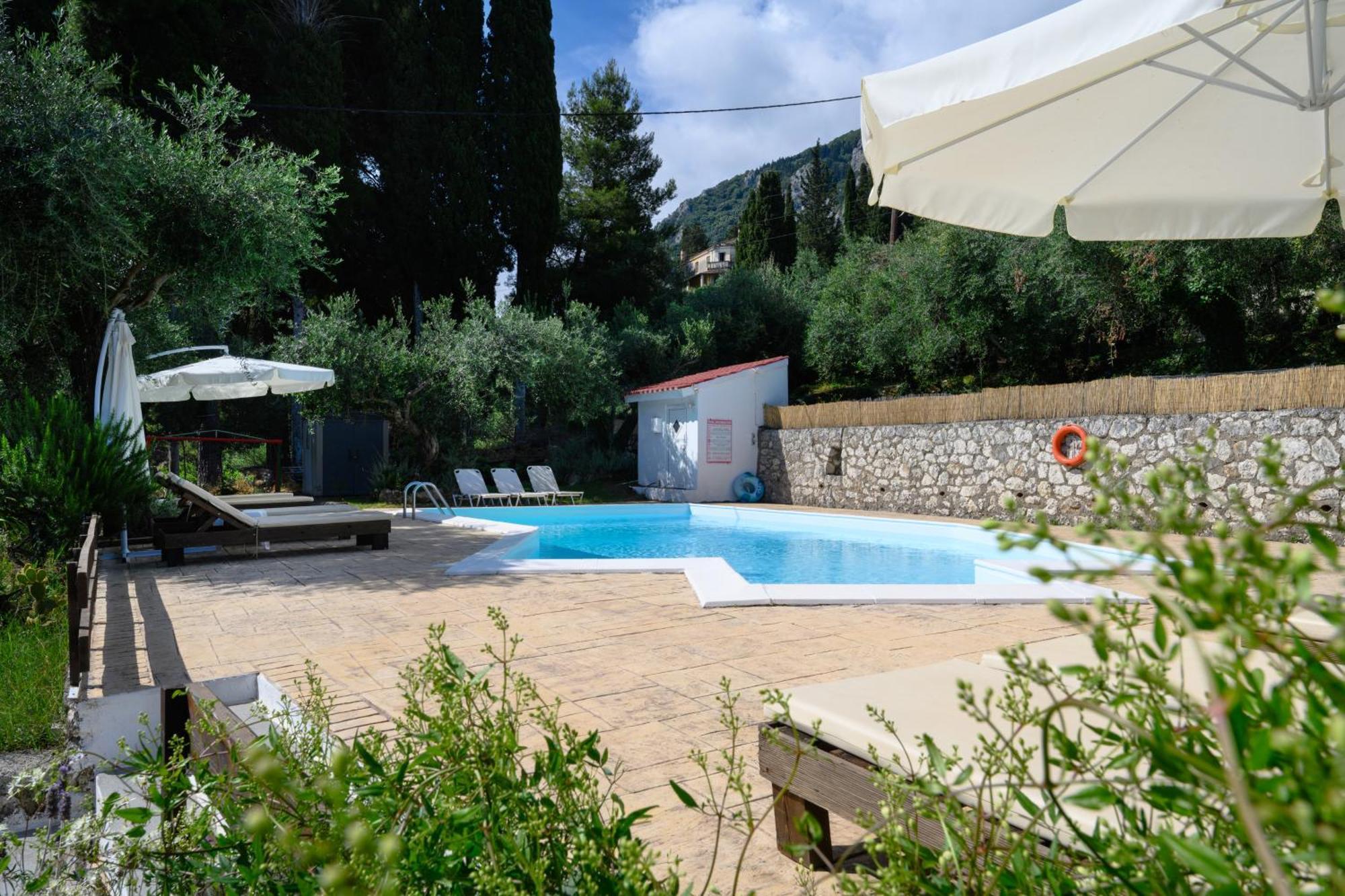 Olive Grove Poolside Apartments 贝尼蔡斯 外观 照片