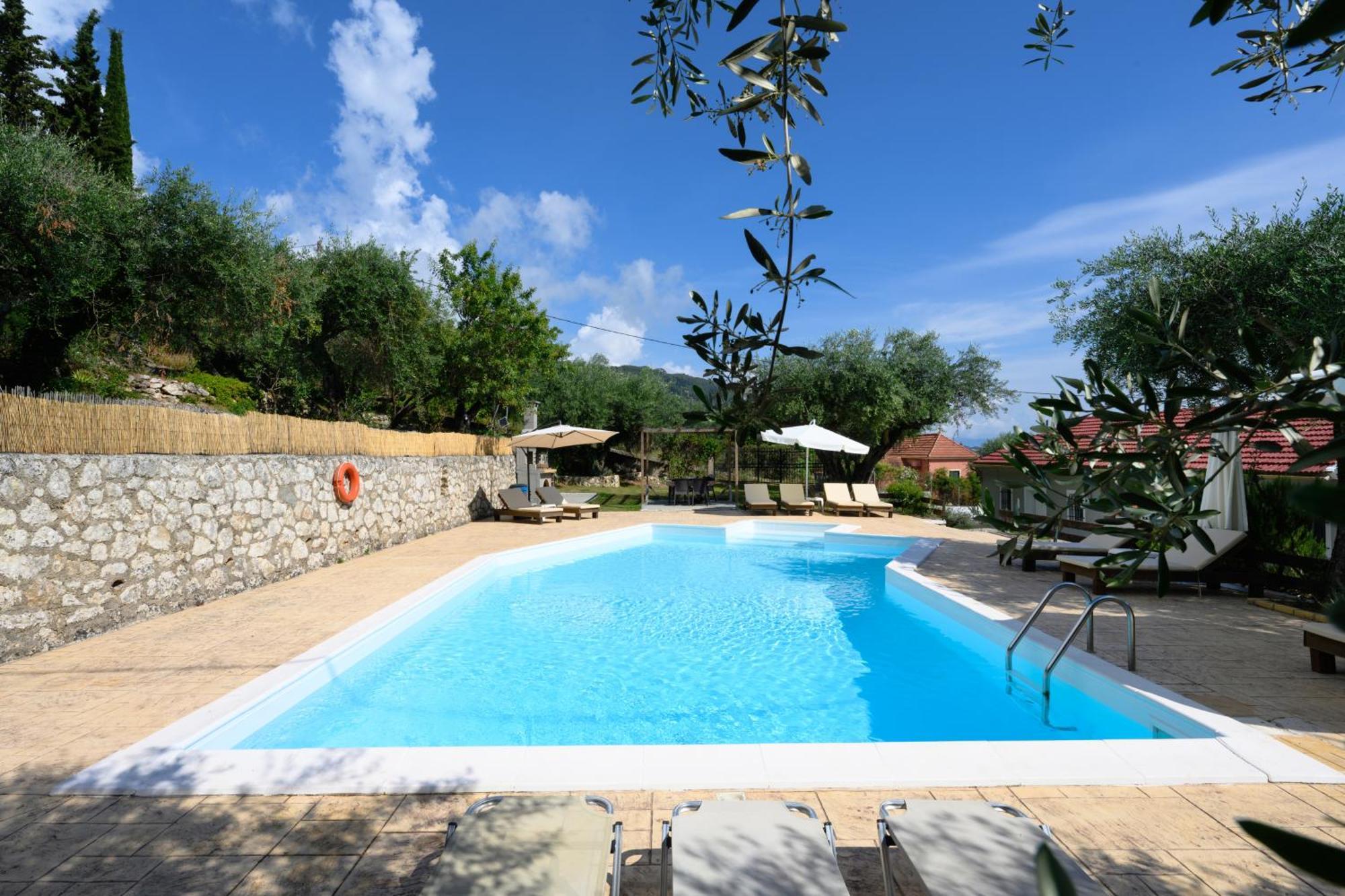 Olive Grove Poolside Apartments 贝尼蔡斯 外观 照片